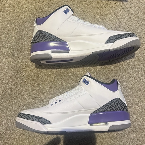 Brand New sz 10 Air Jordan 3 Retro ‘Dark Iris’ w/ box - Picture 2 of 6